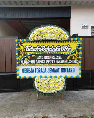 Papan Bunga Duka di Bahagia